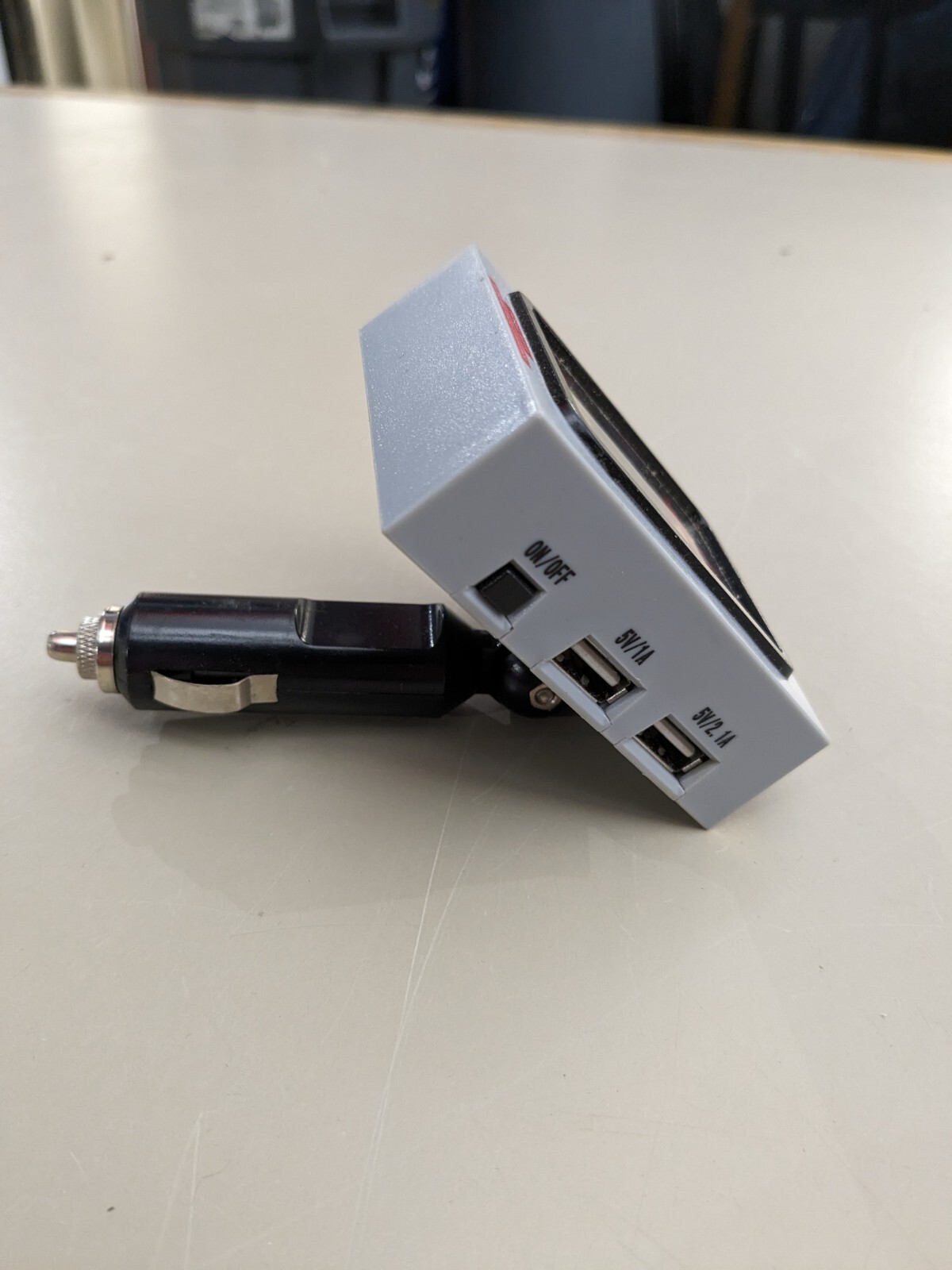 Damaged ThinkGeek Back To The Future Flux Capacitor USB Car Charger