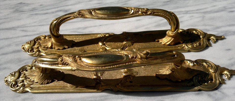 Pair of Vintage Gilt Brass Door Pull Handles - Image 3 of 4