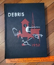 PURDUE UNIVERSITY 1952 YEARBOOK DEBRIS WEST LAFAYETTE INDIANA