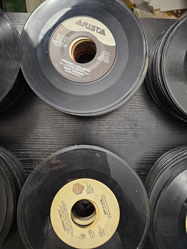 45 Record Lot 300+, Crickets, Elton John, ABBA, John Denver, Who, Toby Keith - Image 3 of 4