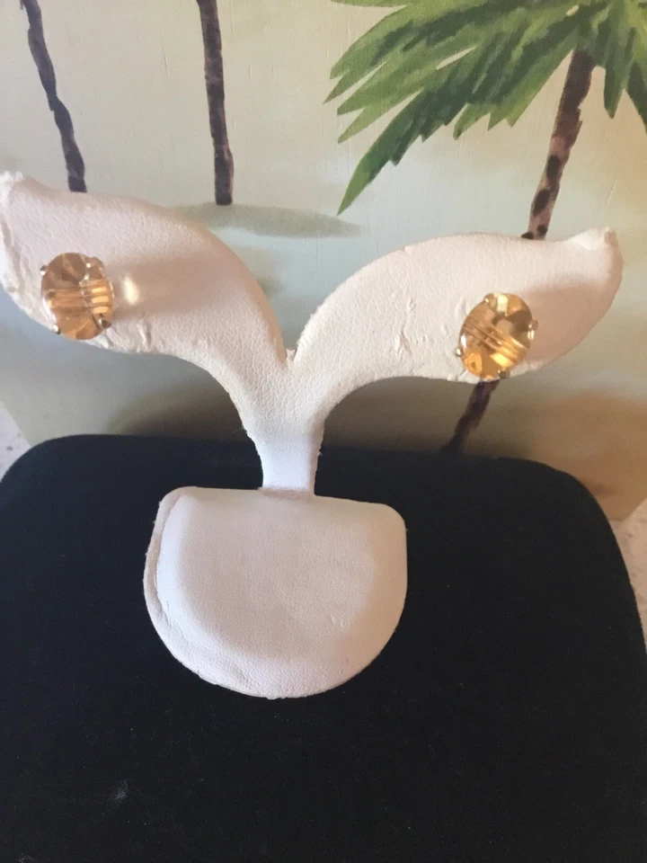 Heart SHAPE…1/2 TC Diamond Earrings in Solid 14k Yellow Gold Studs MSRP $695 - Image 3 of 3