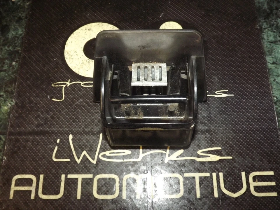 86-89 OEM Acura Integra DA1 SD2 внутренняя нижняя центральная консоль задний пепельница серый - Изображение 3 из 4