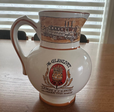The Glenlivet 1824 12-year-old Scotch earthenware carafe/pitcher flawless