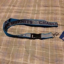 CHARLOTTE HORNETS REFLECTIVE TEAM COLOR 24"x 1" Lanyard w/ Detachable Buckle