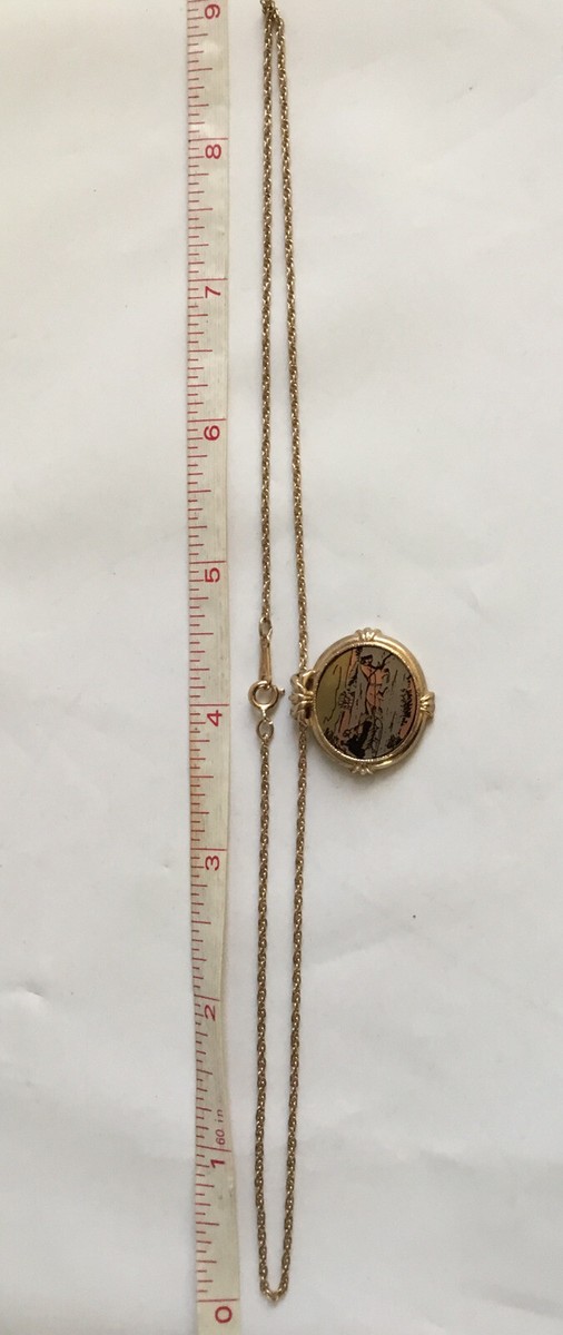 Avon Country Christmas 1982 Necklace Etched Sleigh Ride