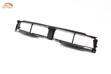 2022 - 2024 BMW X4 G02 3.0L ENGINE RADIATOR SUPPORT LOWER AIR GUIDE DUCT OEM