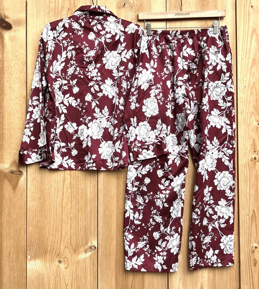 Miss Elaine Satin Burgundy Floral Pajama Set Sz PS - Image 4 of 4