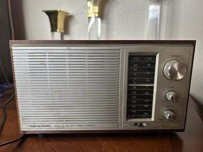 Vintage Realistic MTA-15 AM/FM Table Radio Model No. 12-695 TESTED | eBay