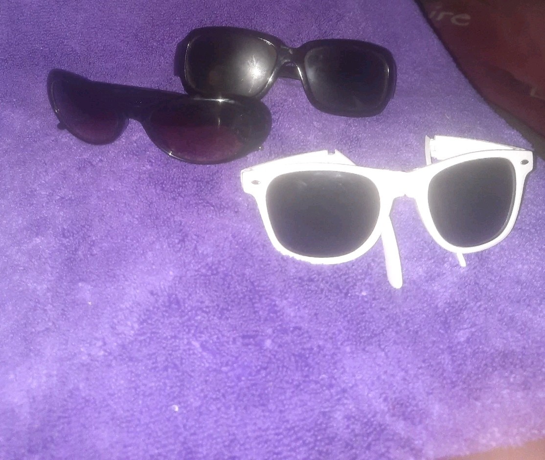 Lot Of 3 Assorted Sunglasses