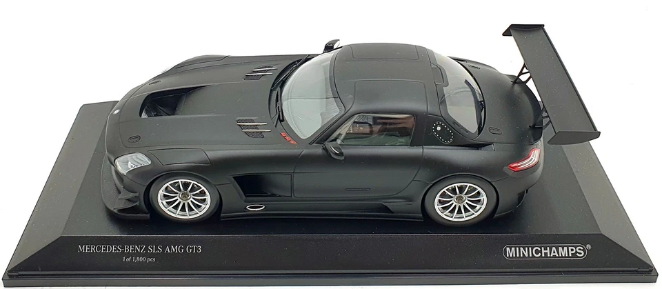 Minichamps 1/18 Scale 151 113101 - Mercedes-Benz SLS AMG GT3 Street 2011 Black - Image 3 of 4