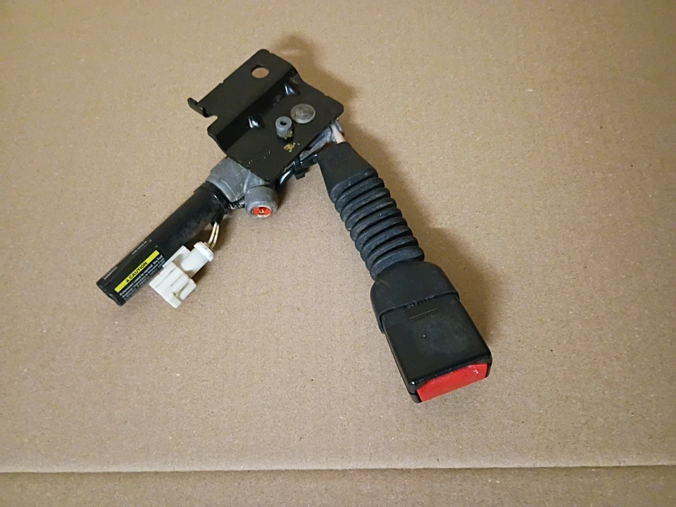 Ford F-150 2007 pasajero delantero/derecho cinturón de seguridad hebilla extremo Foto 3 de 4