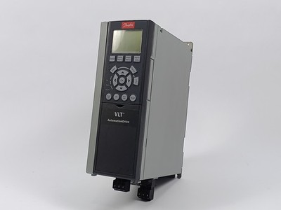Danfoss FC-301PK75T4E20H1XNXXXXSXXXXAXBXCXXXXDX 131B235 VLT Inverter 0.75 kW
