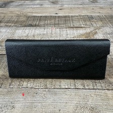 Prive Revaux Black Triangle Snap Close Glass Case Only