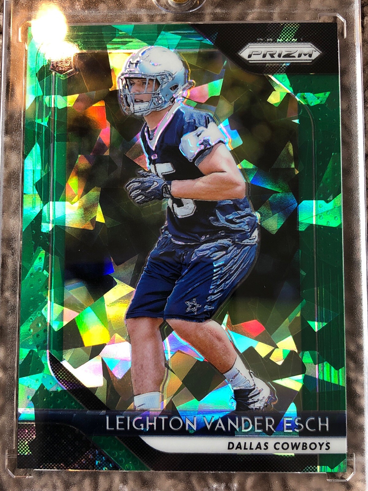 2018 Panini Prizm Leighton Vander Esch Green Cracked Ice RC #d 66/75 Cowboys!