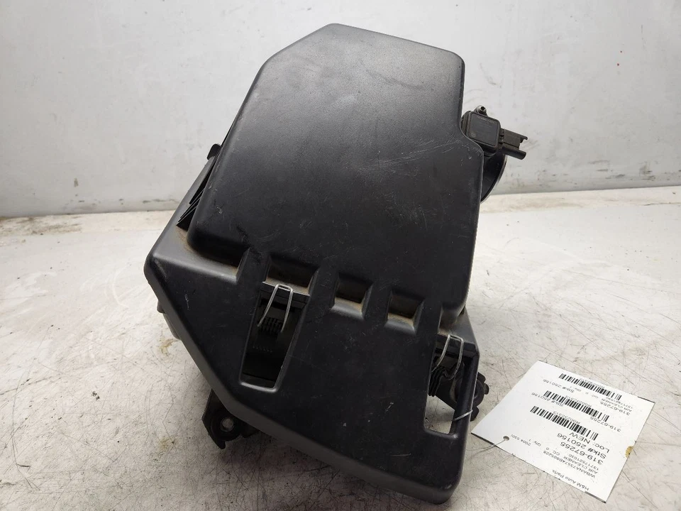 BMW 525i 530i 2004-2005 caja purificadora de aire OEM 3,0 L A/T 13717521030 Foto 3 de 4
