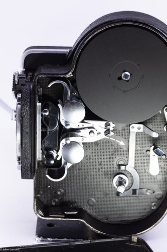 Bolex h16 reflex 16mm film camera - Photo 6/9