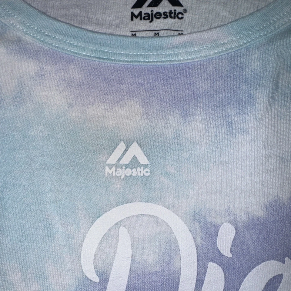 MLB San Diego Padres Women’s T-shirt NWT  Majestic Size Medium multi color - Image 3 of 4