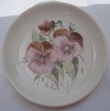 VINTAGE ARABIA FINLAND MINI WALL PLATE  HAND PAINTED FLOWER BROWN #3