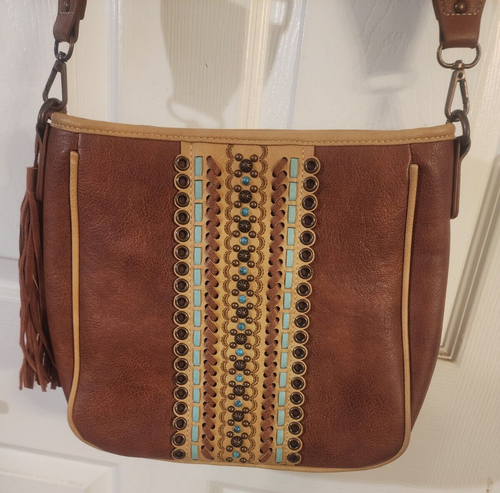 Concealed Carry Womens Blazin Roxx Laney Fringe Tassel Messenger Gun Bag Brown - Picture 3 of 16