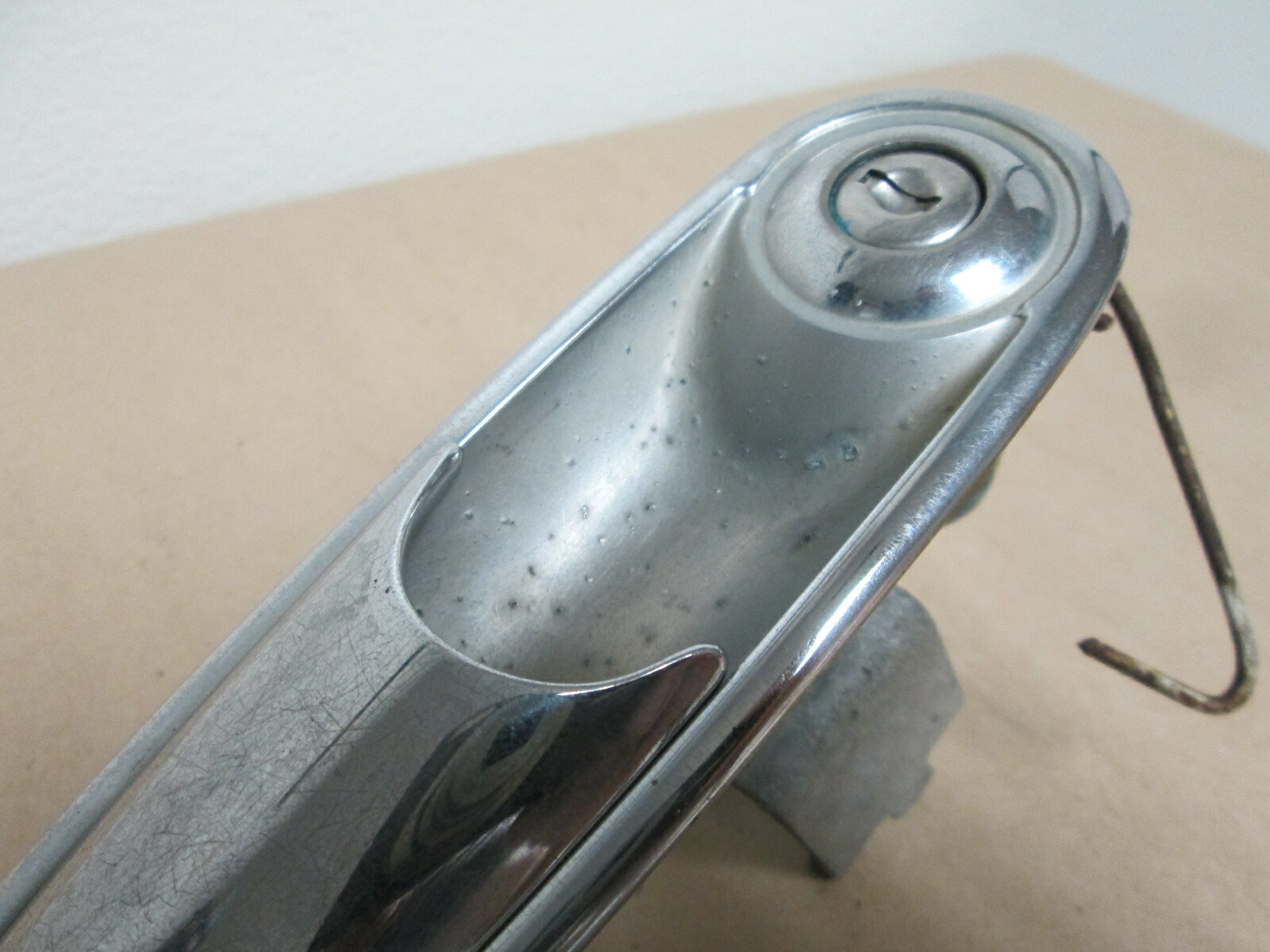 Ferrari 400i, 412, 365 GT4 2+2 - LH Outer / Exterior Door Handle # 253-30-751-02