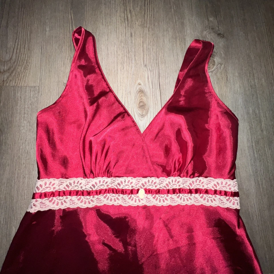 Vestido de noite California Dynasty lingerie vintage longo vermelho cetim tamanho P - Imagem 2 de 4