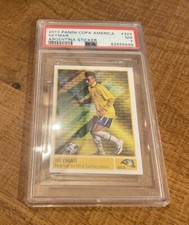 2011 Panini NFL Sticker Collection 16