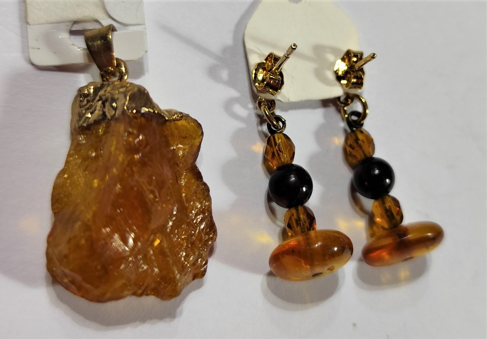 Parure ambre véritable et pendentif plaqué or de Pologne pour élégance durable