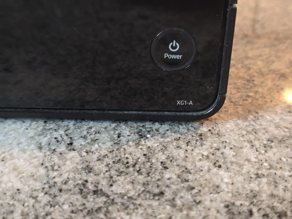 Comcast Xfinity X1 DVR Cable Box ARRIS AX013ANM XG1-A HDMI eSATA Ethernet Black - Image 2 of 4