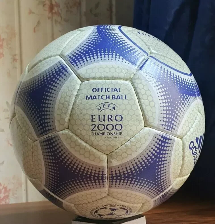 EURO2000 terrester 5号球 2000年の欧州選手権の公式試合球 EURO2000 terrester 5号球 2000年の欧州選手権の公式試合球