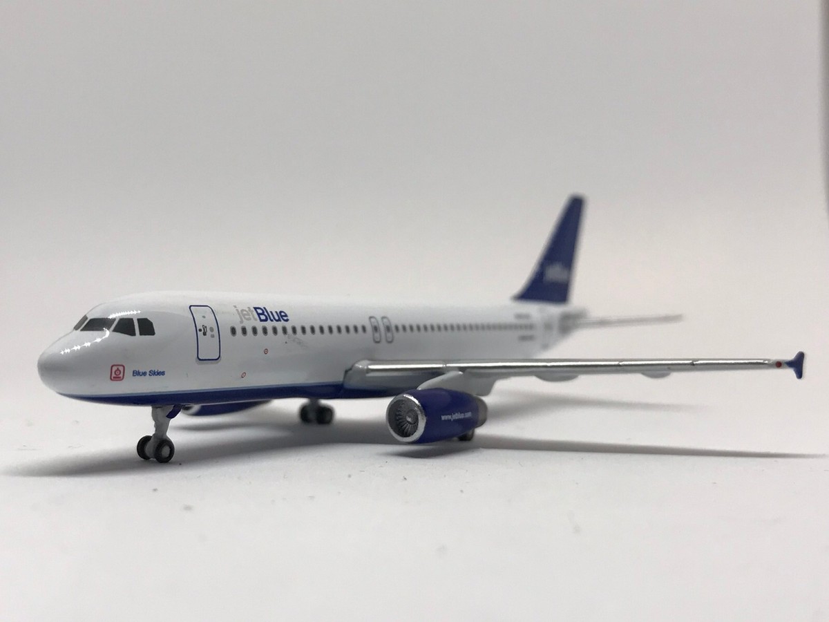 1/200 Gemini 200 ジェミニ A320 アエロフロートロシア航空 Amazon | ジェミニ 1/200 A320 アエロフロートロシア航空 VQ-BAZ