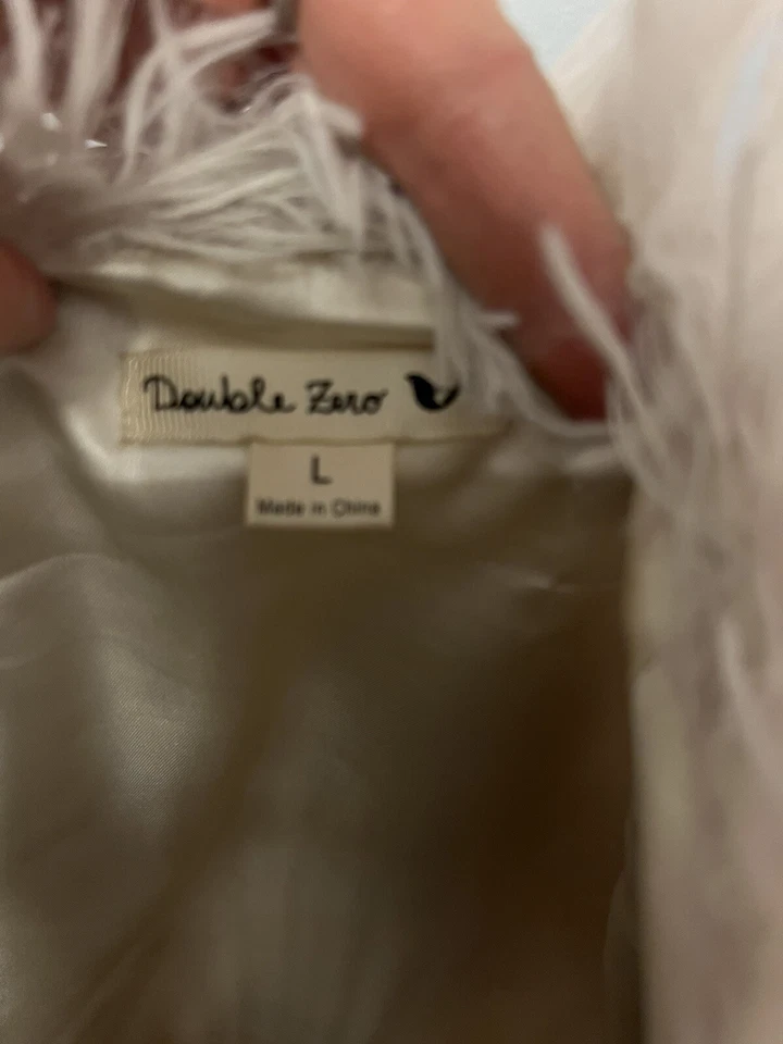 Double Zero Ladies Size Large Faux Fur Lined Open Vest Beige - Imagem 2 de 4