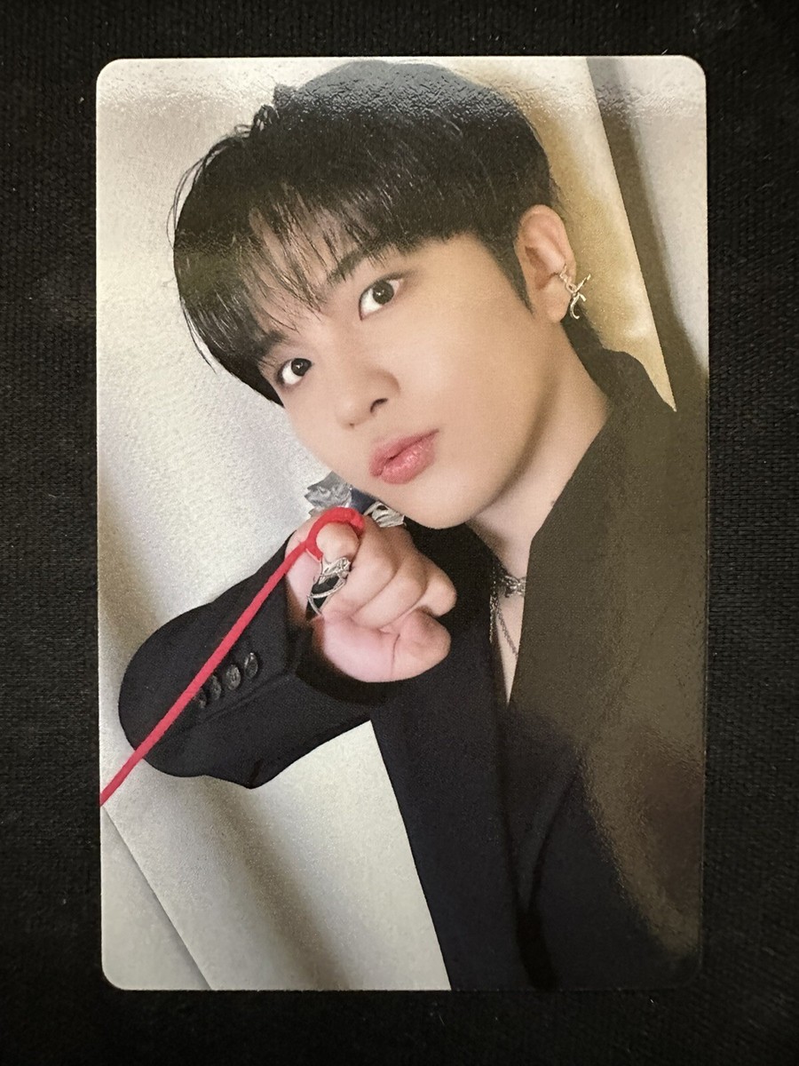 ATEEZ JONGHO GOLDEN HOUR PART 2 WALMART EXCLUSIVE PHOTOCARD