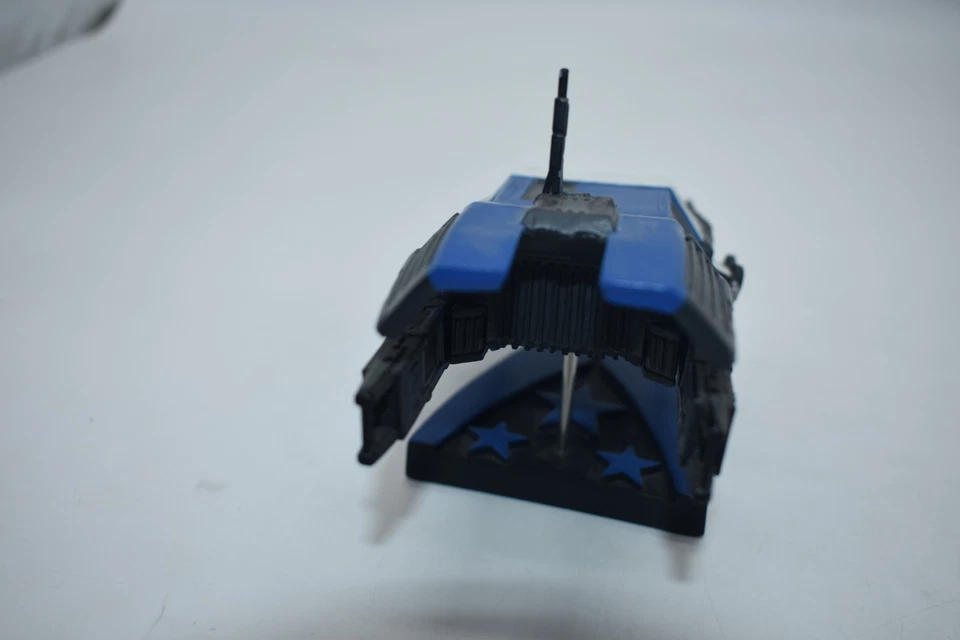 Mass Effect Dark Horse Deluxe Mass Effect: Alliance Shuttle réplica MUY RARO Foto 2 de 4