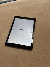 Apple iPad Air 1st gen - 9.7" DIsplay, 32GB, Wi-Fi, Space Gray - Free Shipping