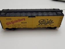 Athearn HO BLATZ OLD HEIDELBERG BEER Reefer URTX 27107 Train Box Car