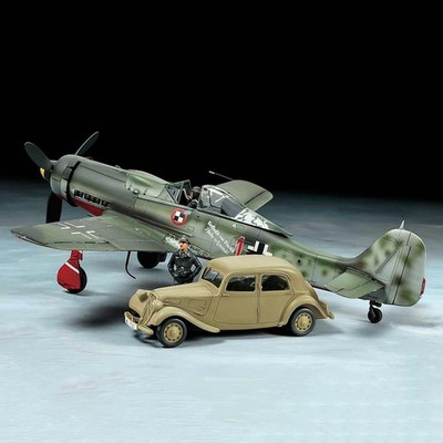Tamiya 1/48 Focke Wulf Fw190 D 9 JV44 & Citroen Traction 11CV Staff Car Set