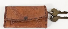 Vintage Trifold Leather Floral Tooled Key Holder with Snap Closure