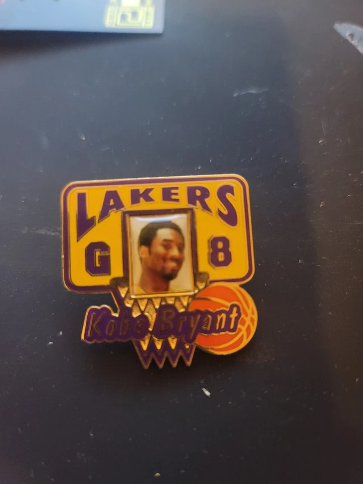 LA LAKERS KOBE BRYANT 2002 Championship Photo Lapel Pin-Peter David-Very Rare - Image 2 of 4
