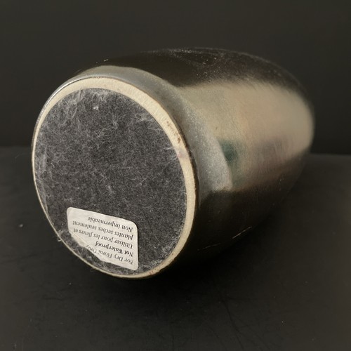 Decorative Modern Vase - Picture 7 of 9