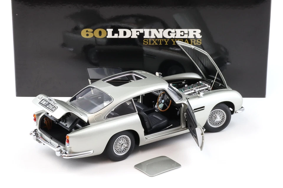 1:18 AUTOart Aston Martin DB5 James Bond 007 Dito D'Oro 60 Anni Argento 70296 - Immagine 4 di 4