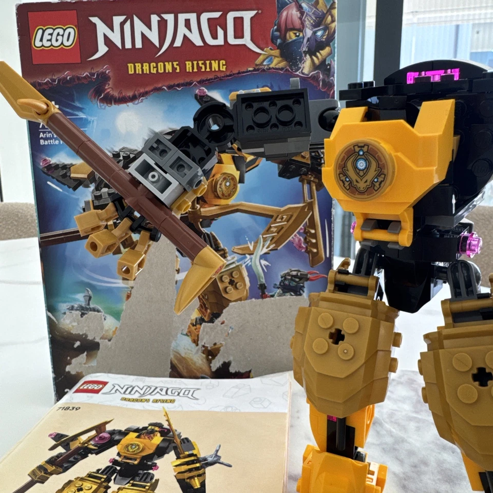 LEGO Ninjago 71839 Arin's Spinjitzu Battle Mech, Foto 2 von 3