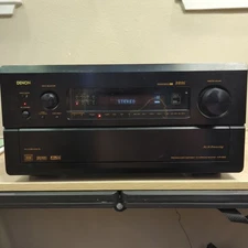 Denon Precision Audio Component/A/V Surround Receiver AVR-5800 WORKS