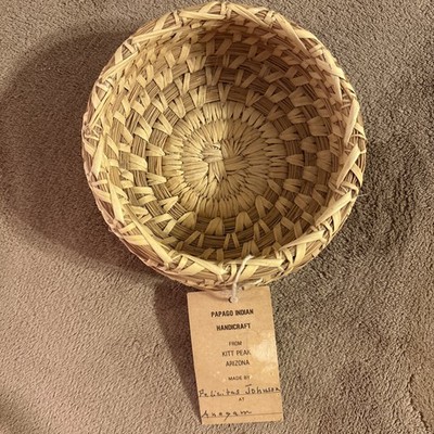 Papago Indian Handicraft Basket Kitt Peak AR 6.5  With Original Tag