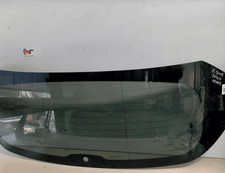 Lunette arrière Peugeot 5008