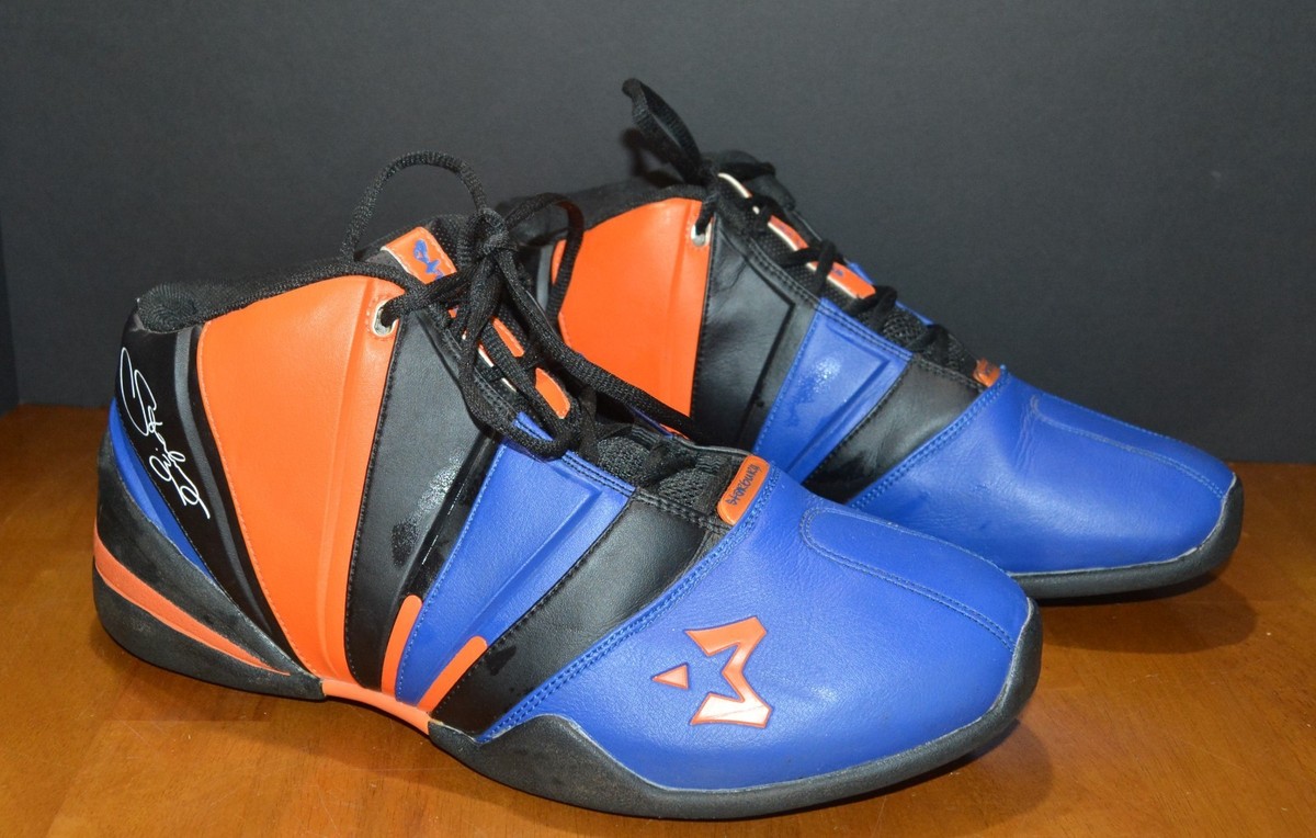 VTG 2000 Y2K STARBURY Athletic Basketball Shoes 10.5 #21760 KNICKS