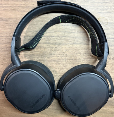 SteelSeries Arctis 9X Over-Ear Gaming Headset Black Bluetooth USB *untested*