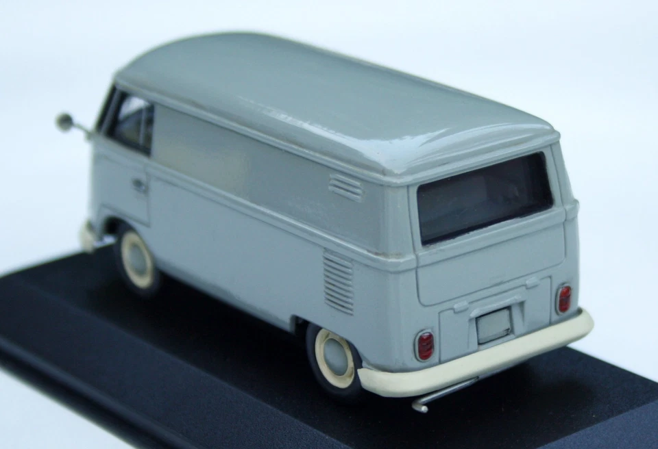 VW T1 Furgone Anno 1963-1967, Grigio Chiaro, Modello Minichamps In M. 1:43, OVP - Immagine 2 di 4