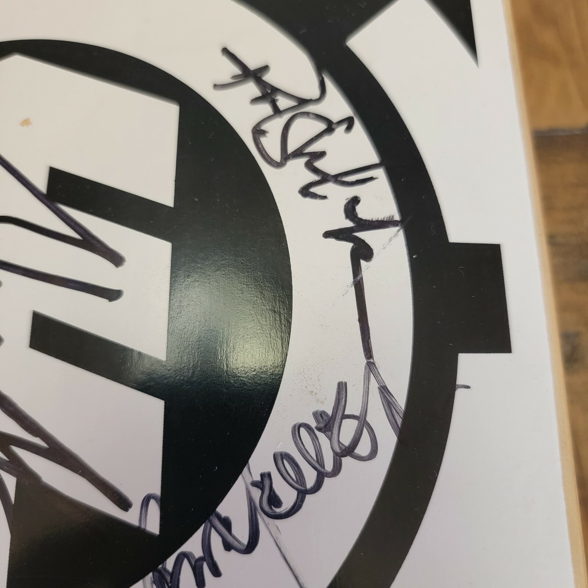 ナイジャヒューストンの直筆サイン NYJAH HUSTON Signed 8.5 x