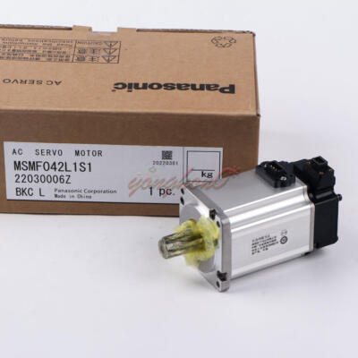 1PCS New   MSMF042L1S1 Servo Motor #F19