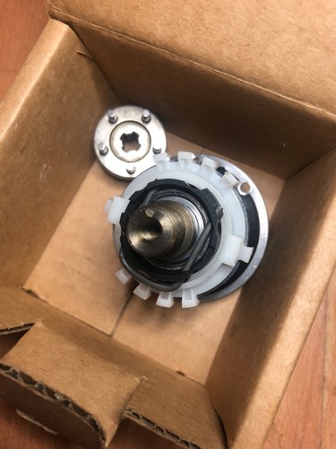 dewalt dw905 clutch service kit part number 373702-02 - Picture 3 of 4
